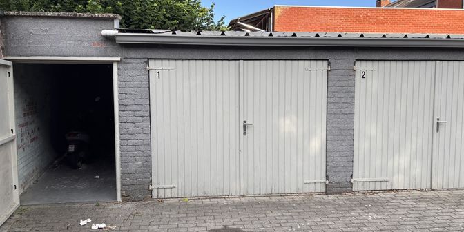 Garage à louer à Maalse Steenweg 157 boîte g1, 8310 Sint-Kruis