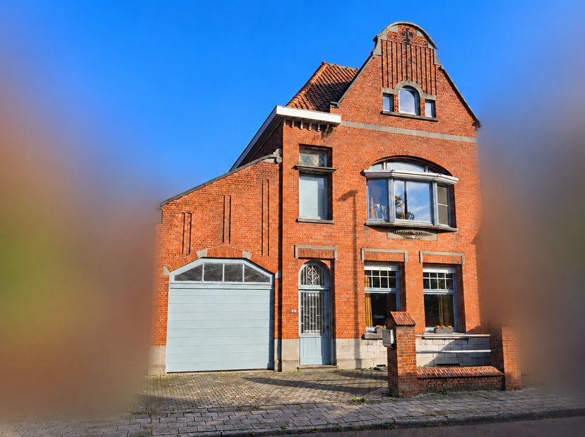 Huis te koop in Geluwestraat 86,
                    8940 Wervik