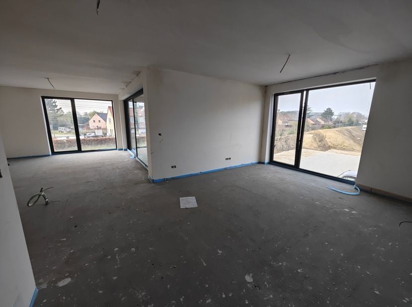 Ontdek ‘De Gieterij’, een gloednieuw kleinschalig en uiterst energiezuinig BEN-woonproject aan de Meldertsestraat in Zelem.<br />
Bestaande uit 4 ruim
