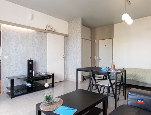                                         Studio avec coin lit à vendre à Antwerpen, € 133.000
