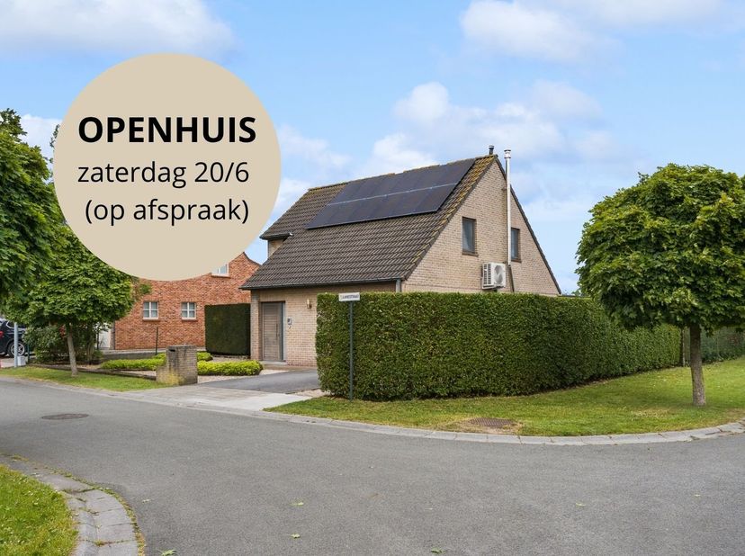 Bent u op zoek naar een instapklare gezinswoning waar comfort, energiezuinigheid en een rustige woonomgeving samenkomen? Dan verdient deze open bebouw