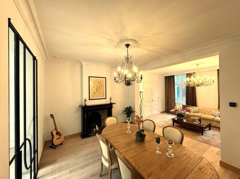 Huis te koop in Korte Lobroekstraat 9,
                    2060 Antwerpen