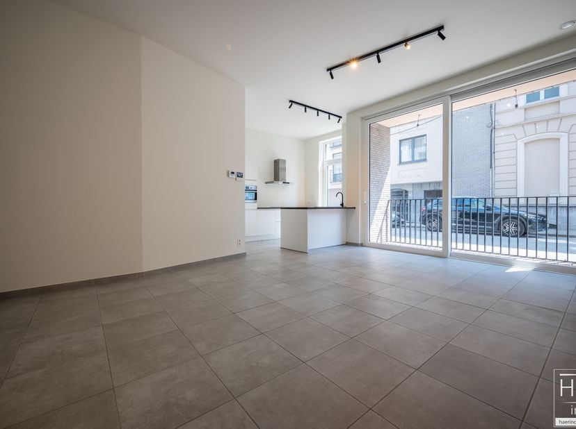 Appartement te huur in Achiel Van Eechautestraat 2A bus 0002,
                    9800 Deinze