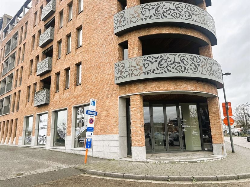 Bien professionnel à louer
                    à 3500 Hasselt