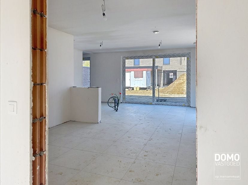 Heeft u interesse? Bekijk deze woning op onze website http://www.domovastgoed.be of contacteer ons op het nummer 011/96.49.96<br />
Nieuwbouwproject R