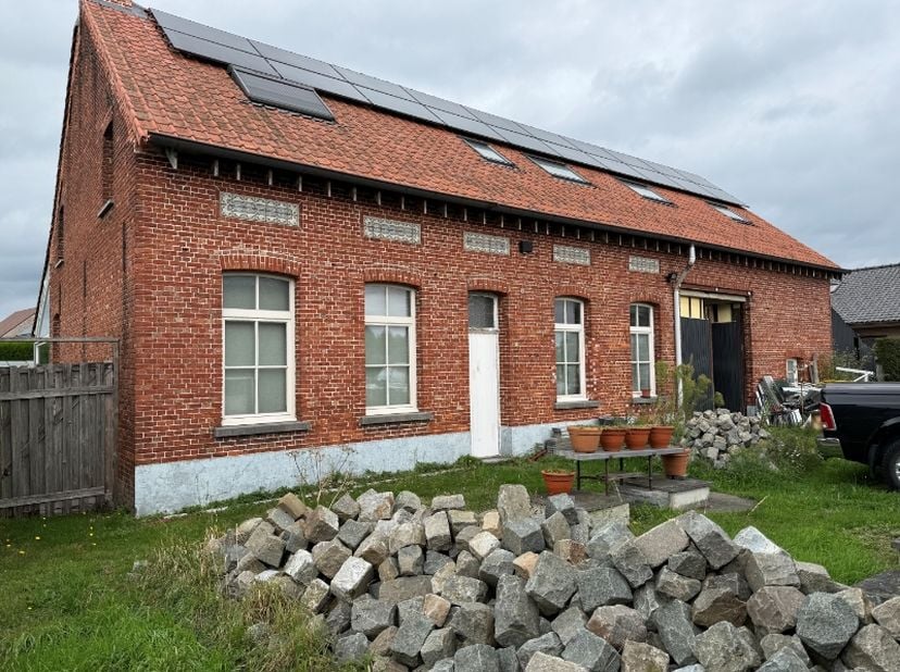 Huis te koop in Hellestraat 15,
                    2590 Berlaar