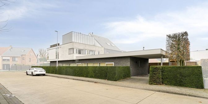 Bedrijfsvastgoed te koop in Wittemolenstraat 54a, 8200 Sint-Michiels