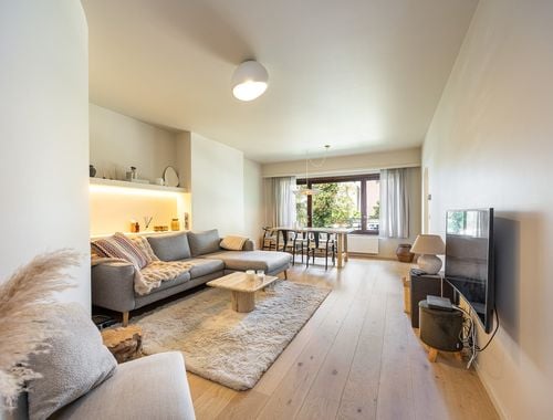                                         Appartement te koop in 's Gravenwezel, € 445.000
