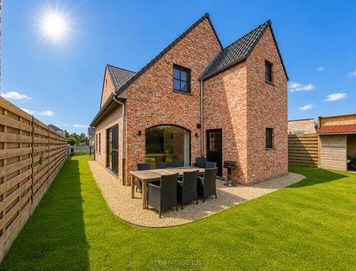                                         Woning te koop in Aalter, € 489.000
