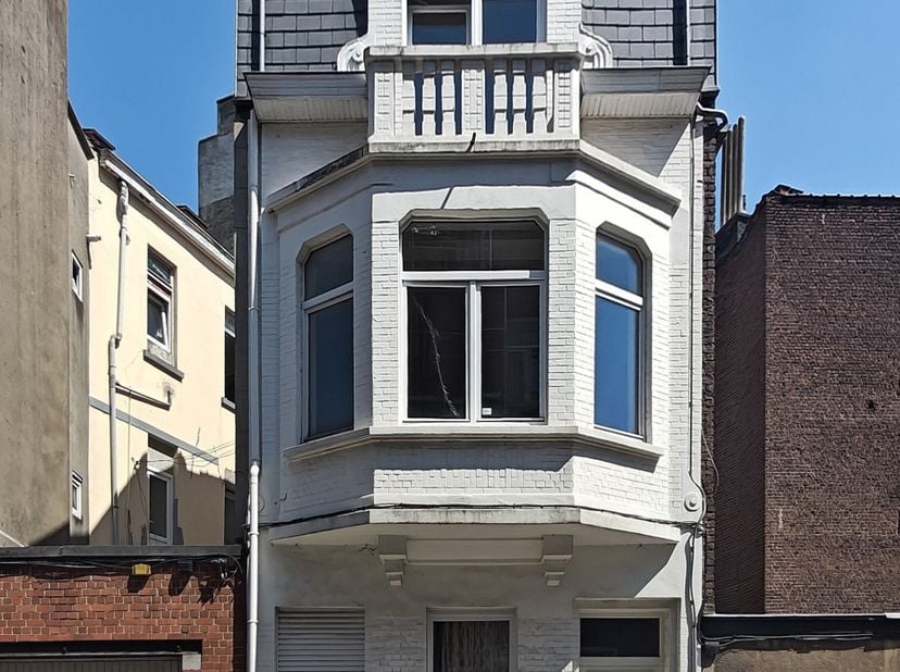 Appartement te koop
                    in 1030 Schaarbeek