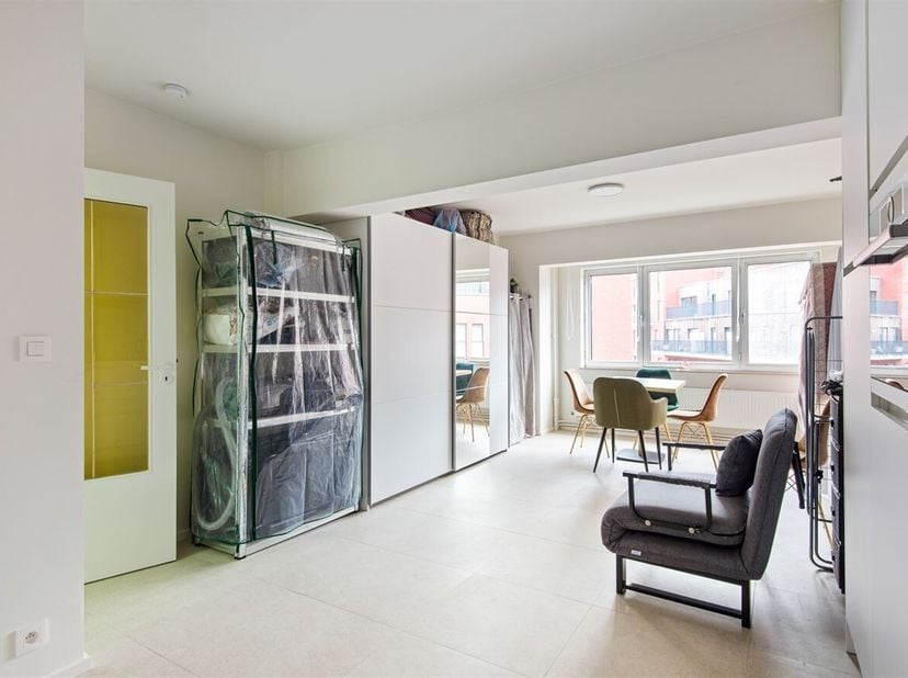 Deze studio is gelegen op wandelafstand van het station van Mechelen. Deze studio heeft een uitstekende bereikbaarheid vlakbij de ring van Mechelen en