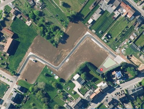                                         Terrain à bâtir à vendre à Heers, € 115.000
