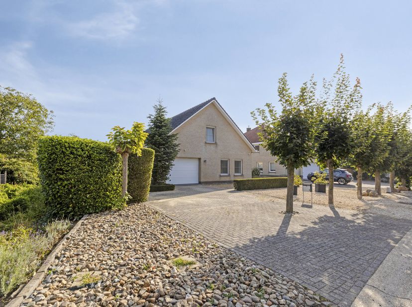 Huis te huur in ,
                    3680 Maaseik
