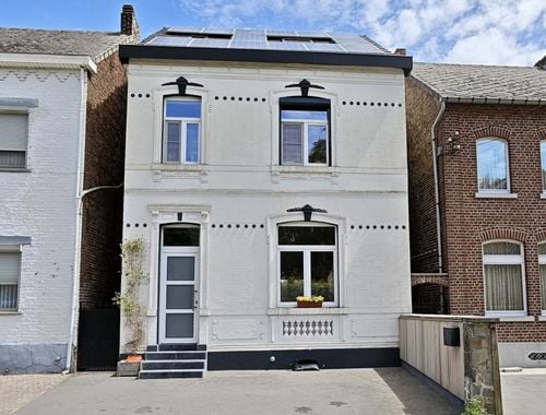                                         Woning te koop in Waasmont, € 398.000
