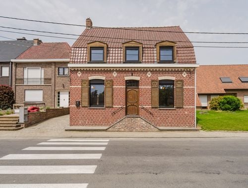                                         Woning te koop in Zwevegem, € 289.000
