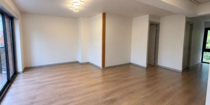 Appartement te huur in Rue Albert Ier 36 bus 3, 7600 Péruwelz