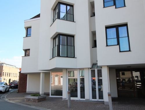                                         Kantoorruimte te huur in Oudenaarde, € 800
