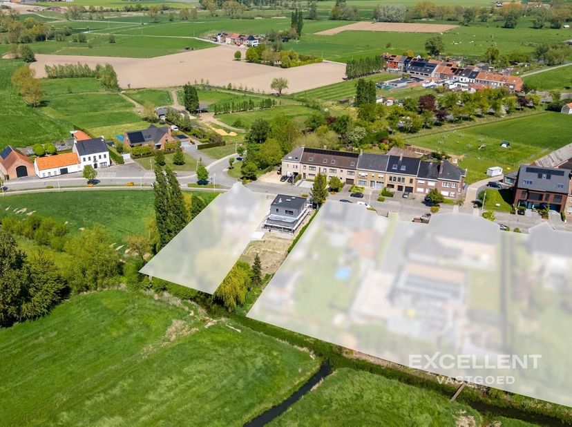 Huis te koop in ,
                    9800 Deinze