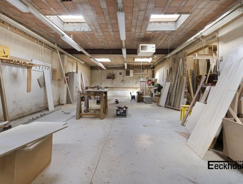                                         Entrepôt à vendre à Oostende, € 280.000
