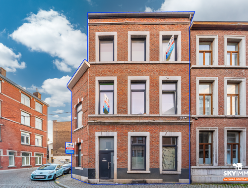                                         Immeuble d'appartements à vendre à Liège, € 530.000
