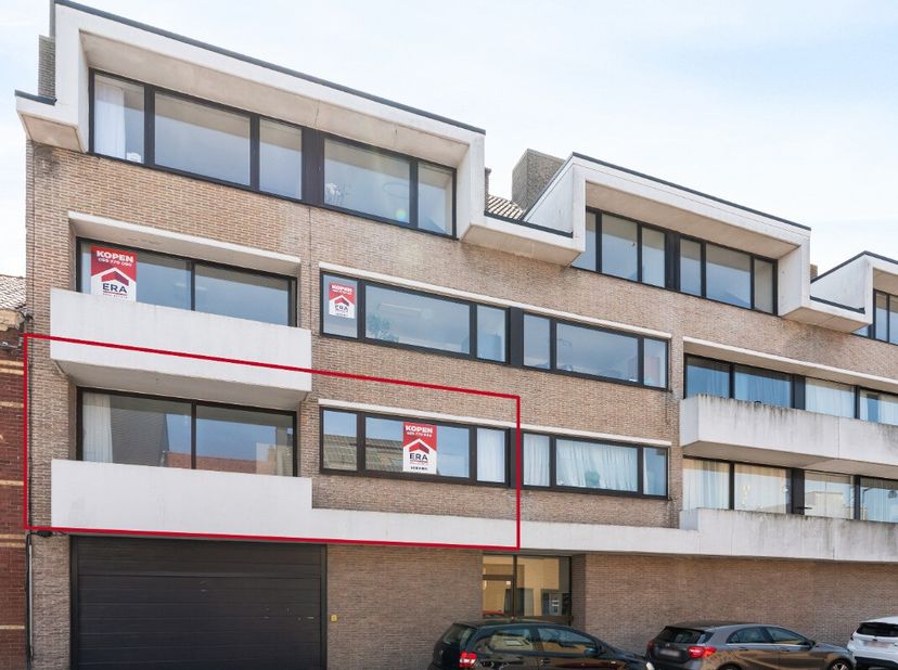 Appartement te koop in Slachtersstraat 4 bus 0101,
                    8400 Stene
