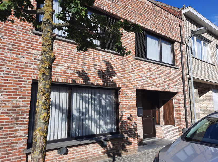 Huis te huur in Provenplein 51,
                    8972 Proven