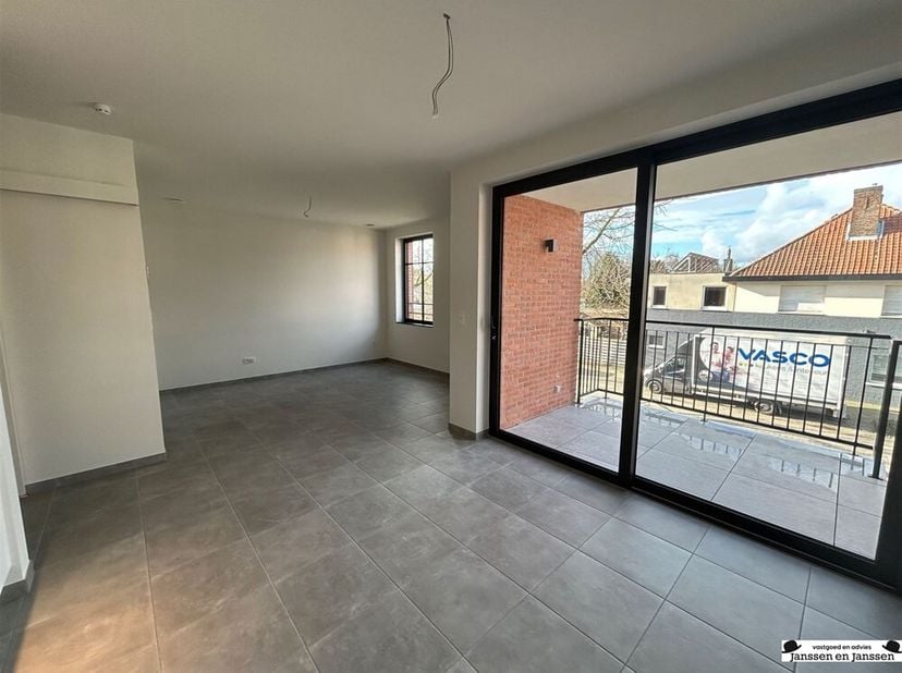 Magnifique appartement  avec 1 chambre, place de parking et débarras<br />
Bel appartement situé au premier étage de la Résidence Goovaert, une réside
