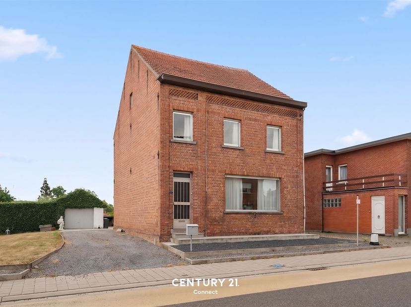 Op een mooie en centrale locatie in Tielt-Winge in het groene Hageland, bevindt zich deze verzorgde woning met bijzonder veel potentieel. De Blereberg