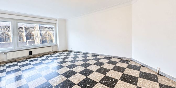 Appartement te huur in Place Émile-Dupont 14 bus 51, 4000 Liège