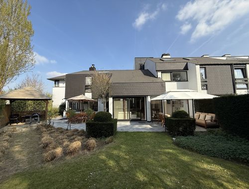                                         Maison exceptionnelle à louer à Kraainem, € 2.950
