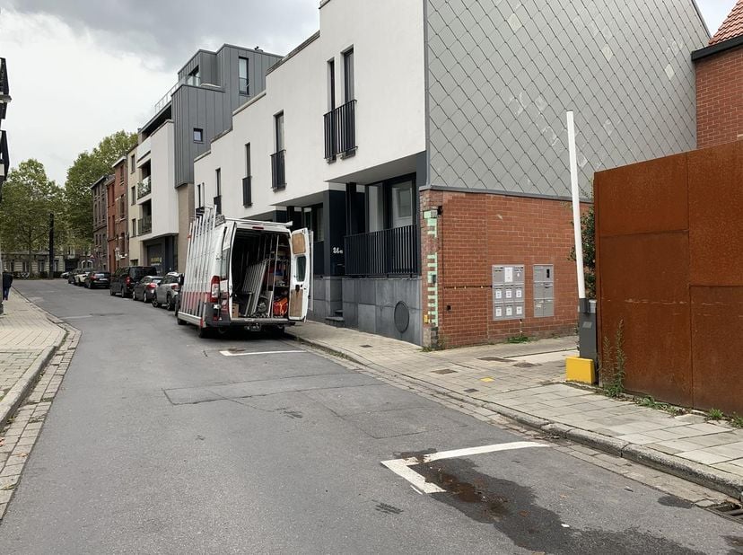Garage à louer
                    à 9000 Gent