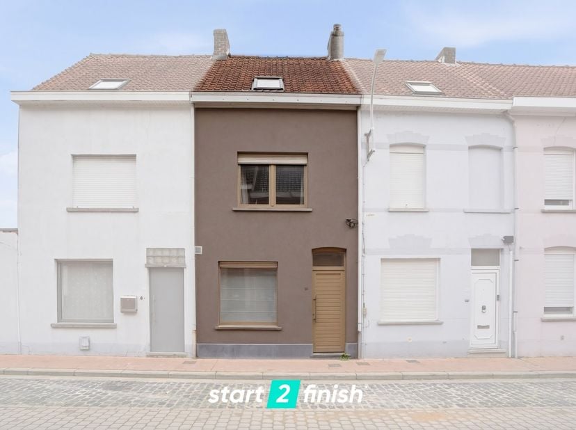 Deze volledig instapklare woning is gelegen in de rustige, maar toch centrale Ommegangstraat.<br />
Met de rustige tuin en afgewerkte binnenkant is he