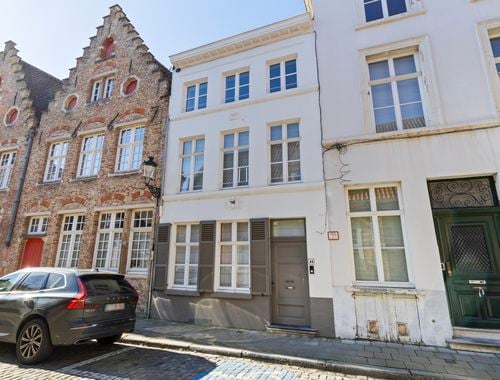                                         Maison de maître à vendre à Brugge, € 550.000
