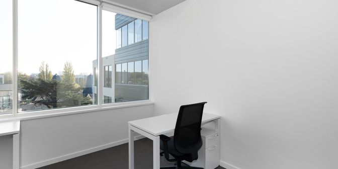 Bien professionnel à louer à Avenue Charles-Quint 584, 1082 Berchem-Sainte-Agathe