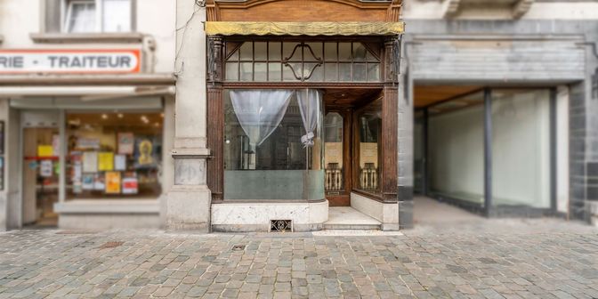 Bedrijfsvastgoed te koop in Rue Royale 70, 7500 Tournai