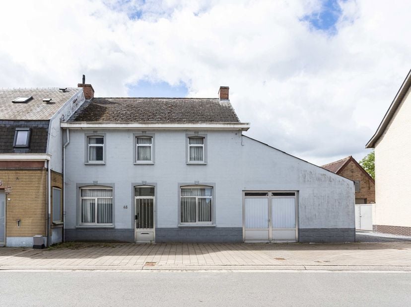 Huis te koop in Meldenstraat 65,
                    9700 Melden
