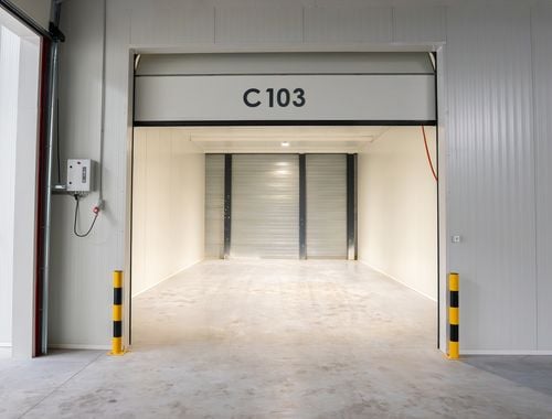                                         Bedrijfsgebouw te huur in Hasselt, € 437
