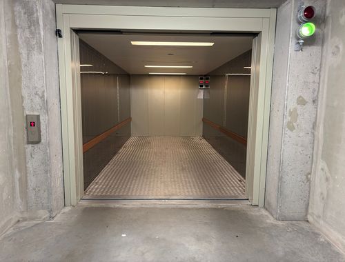                                         Place de stationnement à vendre à Bruxelles, € 21.500
