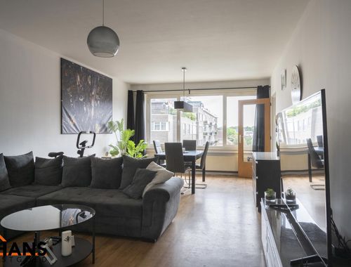                                         Appartement te huur in Borsbeek, € 880
