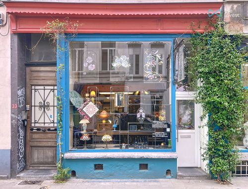                                         Commerce à vendre à Ixelles, € 295.000

