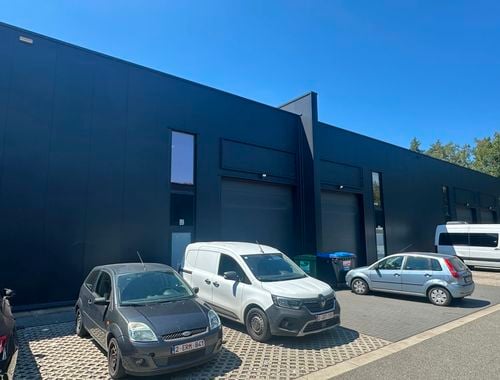                                         Opslagplaats te huur in Genk, € 1.000
