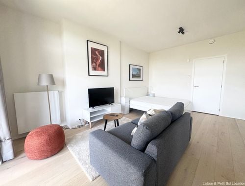                                         Studio à louer à Woluwe-Saint-Lambert, € 1.150
