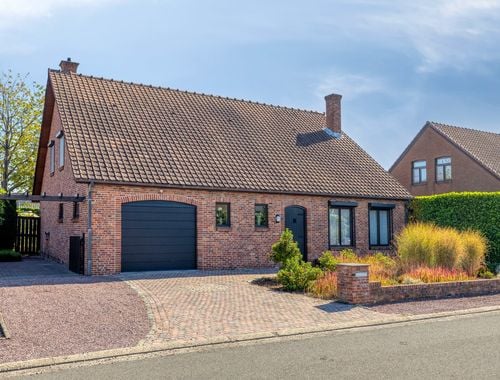                                         Maison à vendre à Lommel, € 385.000
