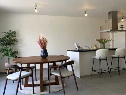                                         Appartement te koop in Kluizen, € 349.500
