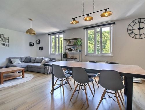                                        Appartement à vendre à Vedrin, € 220.000
