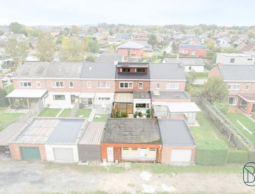                                         Maison à vendre à De Pinte, € 330.000

