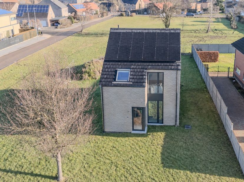 Huis te koop in Heerbaan 40.C,
                    3680 Neeroeteren