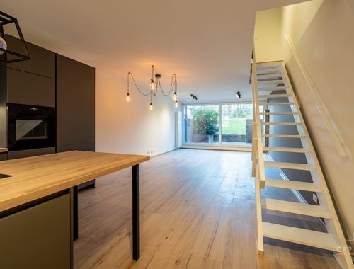                                         Appartement à louer à Waterloo, € 1.600
