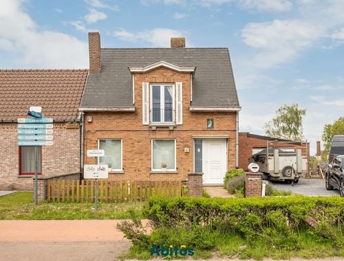                                         Maison à vendre à Beervelde, € 335.000
