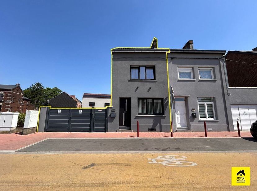 Huis te koop
                    in 6240 Farciennes